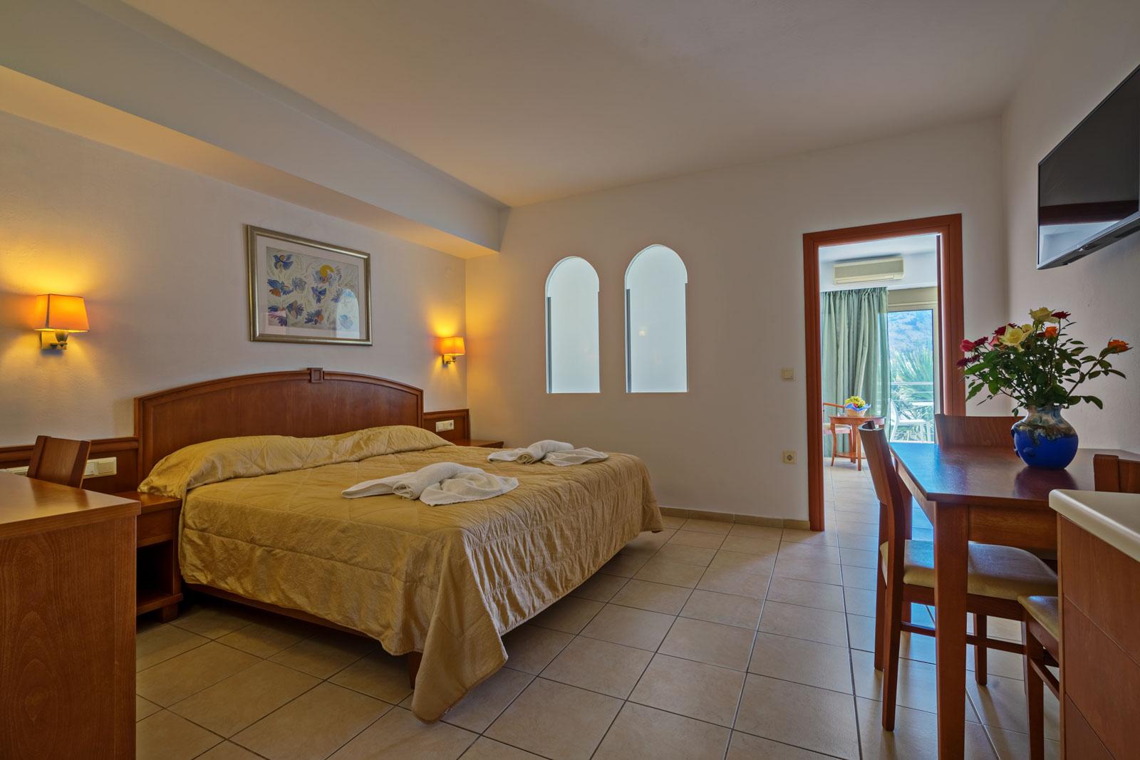 Delfina Boutique Hotel Paralia Kourna Exterior foto